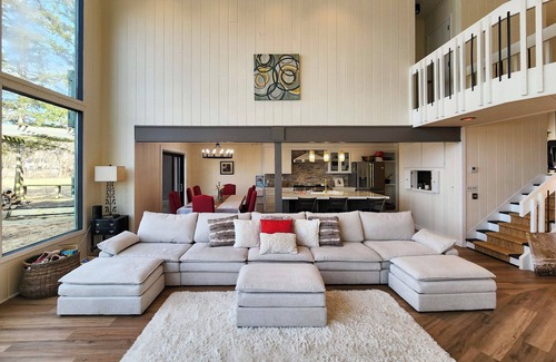 Little Canada House | Sauna & Dock: 'Castle House' on Private Beach!
