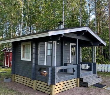 Poytya Ski Chalet | Saunamökki Kurjenrahkan kansallispuistossa