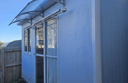 Point Chevalier Cabin | Save money budget affordable cabin with comfort! Cabin 4