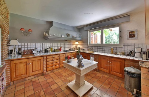 Menthon-Saint-Bernard House | Savoielac - Lake Annecy - Menthon-st-bernard - Large family home : Villa Chapelle