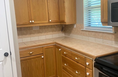 Gordonville House | SAYKM Sandy Feet Retreat on Lake Texoma min from sandy beach!