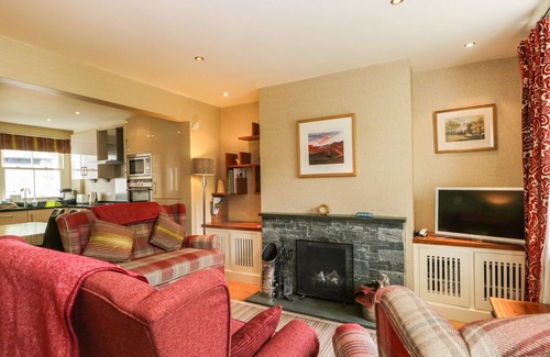 Borrowdale Cottage | SCALE FORCE, family friendly, with open fire in Rosthwaite