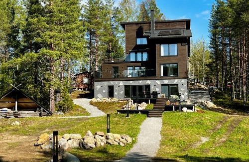 Sirkka Villa | Scandi House Levi