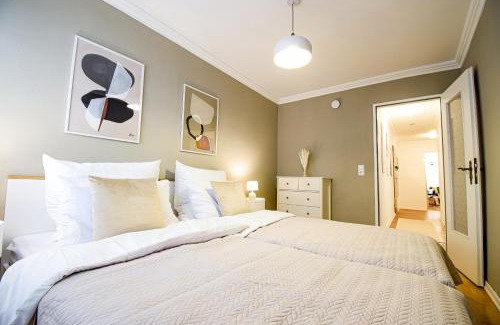 Pforzheim Apartment | SCANDiC-Apartment - Balkony & Garage, 3Z, 80m2