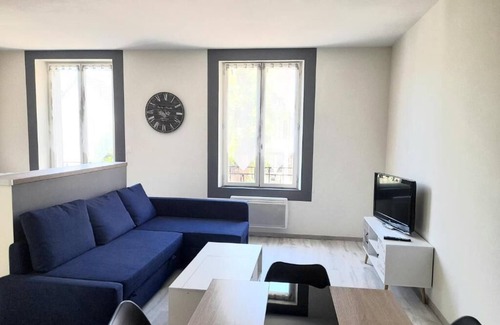 Joigny Apartment | Scandinavian apartment in the center of old Joigny