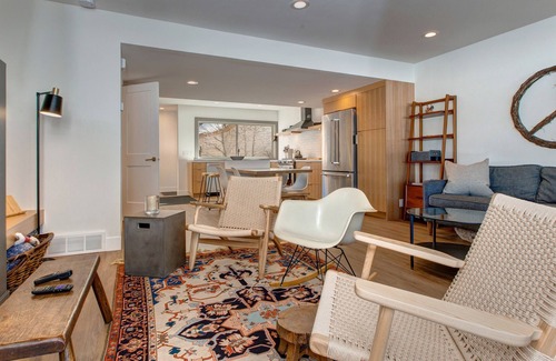 Park Meadows Condo | Scandinavian Paradise, Short Drive to Lifts, Private Hot Tub! Year Round Fun!