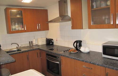 South Cliff Apartment | Scarborough, South Cliff Seaside Garden Apt