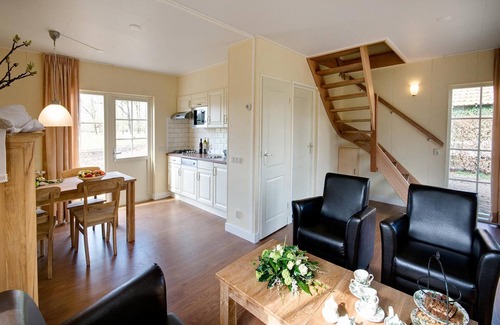 Notter House | Scenic Hideaway in Notter