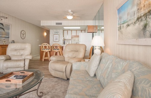 Garden City Condo | Scenic Ocean front first floor pool view spacius condo for up to 4 adults.