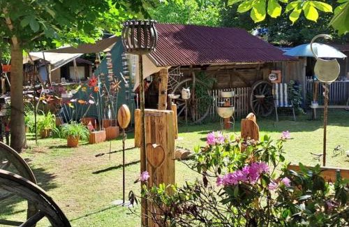 Broeckel Bed & Breakfast | Schäferwagen auf dem Antikhof