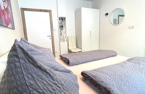 Greifenburg Apartment | Schöne Ferienwohnung, Familienfreundlich 130m2