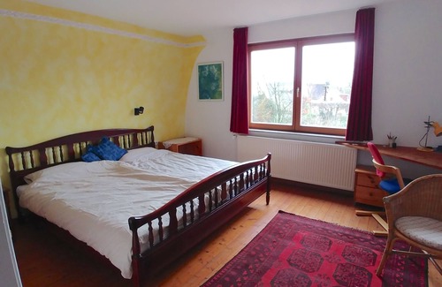 Ottersberg Apartment | Schöne kl. Wohnung in Ottersberg, Schlafzimmer , gr. Wohnküche, Bad