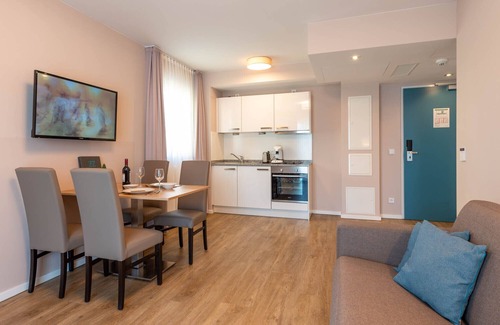 Ramersdorf House | Schöne Suite für bis zu 4 Personen