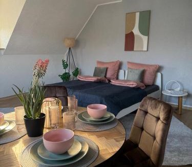 Mitte Apartment | Schickes Apartment am Rhein