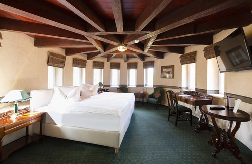 Aschersleben Hotel | Schlosshotel Villa Westerberge