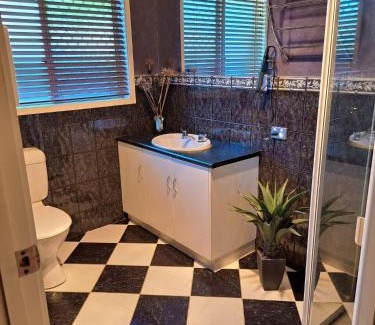 Tanunda House | Schnippen Inn