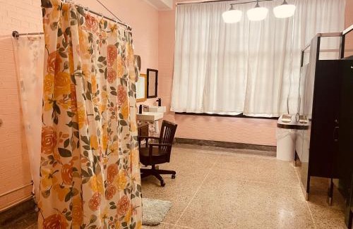 Canton Apartment | School of Fame