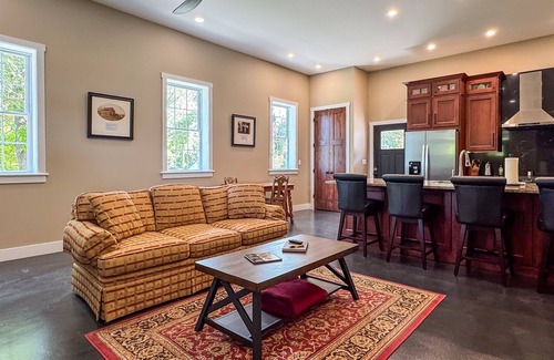 Washington House | Schoolhouse: Dog-friendly, Large Yard, near Purina, Wheelchair friendly