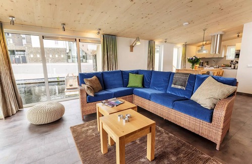 Zeewolde House | Schwimmendes Haus für 6 Personen
