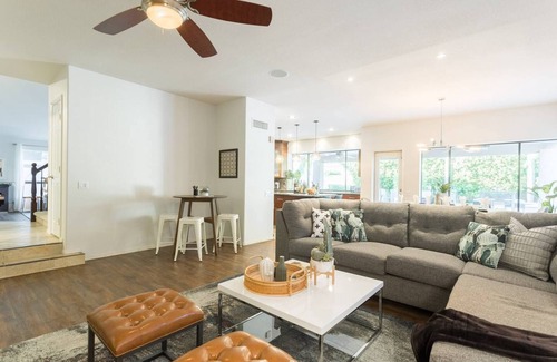 Paradise Park Vista Villa | Scottsdale Big House - Sleeps 30 - 6bed/4ba - Very Clean