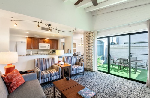 Arcadia Resort | Scottsdale Camelback Resort