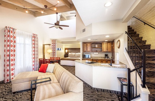 Arcadia Resort | Scottsdale Camelback Resort