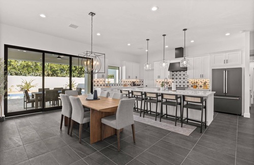 Rancho Saguaro Villa | Scottsdale Luxury Resort Heated Pool & Spa Putting Green Cabana +Outdoor Kitchen