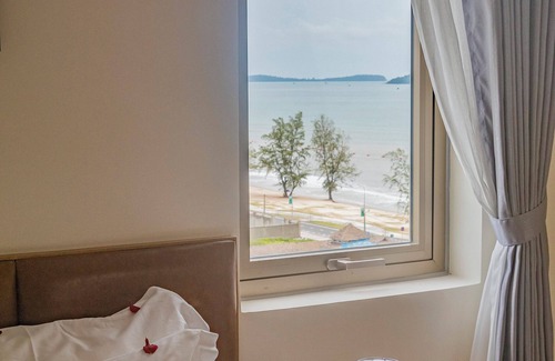 Mittakpheap Hotel | Sea Breeze Hotel & Villa