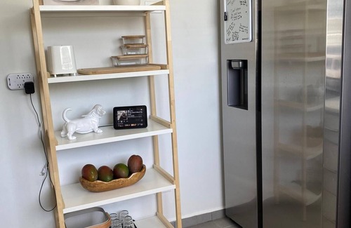 Terranova House | Sea Breeze Tunnel Hideaway 3