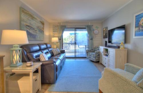 Cherry Grove Beach House | Sea Cabin on the Ocean - 146