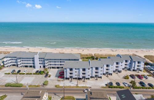 Wilmington Beach Apartment | Sea Colony #12A