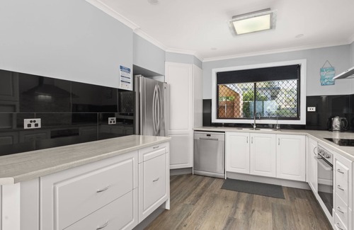 St. Georges Basin House | Sea Eagle by Experience Jervis Bay