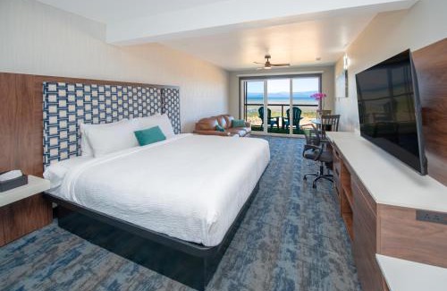Regional District of Nanaimo Hotel | Sea Edge Beachside Hotel