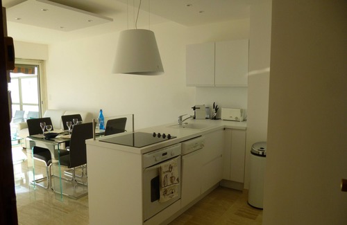 Cros-de-Cagnes Apartment | SEA FACE - EXCEPTIONAL VIEW - luxurious 2 P air conditioned + parking