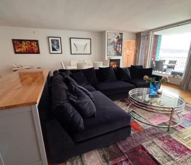 Tjuvholmen Apartment | Sea front Apartment Aker Brygge