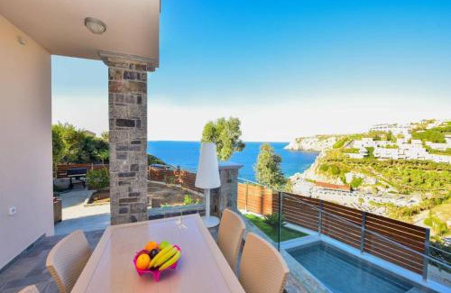 Agia Pelagia Villa | Sea Front Panorama Villa Private Pool
