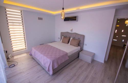 Turunc Villa | Sea Front Villa with Panoramic View C Blok