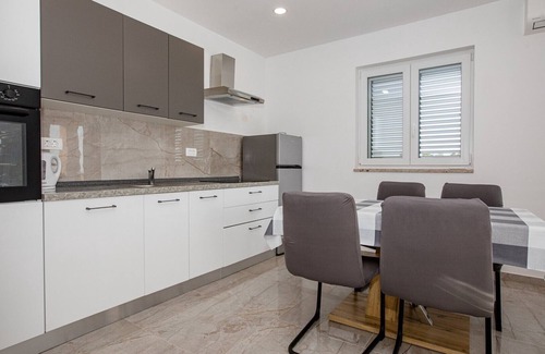 Rab Apartment | Sea View Apartment Lea