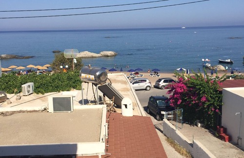 Stegna Apartment | Sea View balcony Apartments