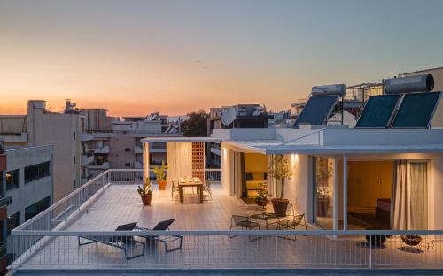 Alimos Apartment | Sea View Beach Penthouse - Athens Coast
