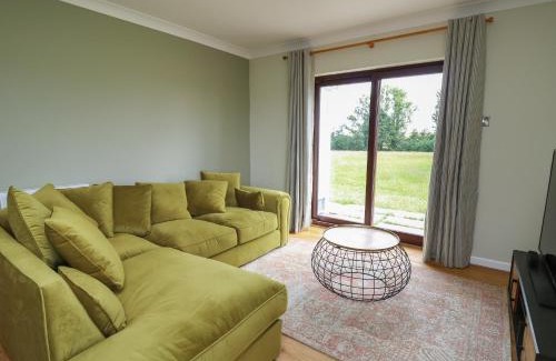 Saint Clears House | Sea View