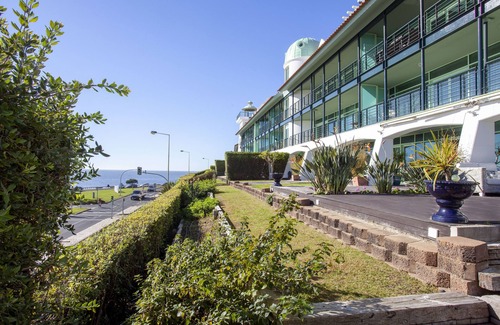 Paco De Arcos Apartment | Sea view Luxury Apart. in Condo, Garden, Beach, Pool, Lisbon area