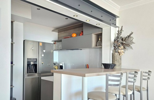 Pontaillac Apartment | Sea view- Pontaillac- 4 pers- 2ch- parking