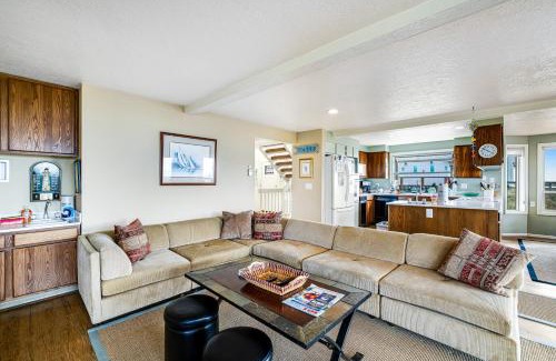 Rockaway Beach House | Seabird Lodge