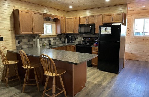 Naufrage Cottage | Seal River Oasis with Beach Access