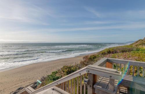 Lincoln Beach House | SeaLaVie