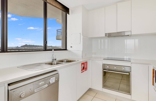 Tweed Heads Apartment | Seascape 1403 - Renovated & Stunning Views