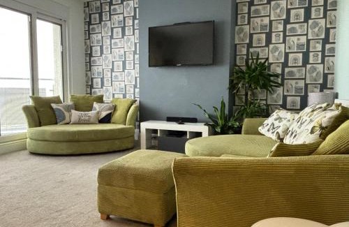 Bexhill-on-Sea Apartment | SeaScape
