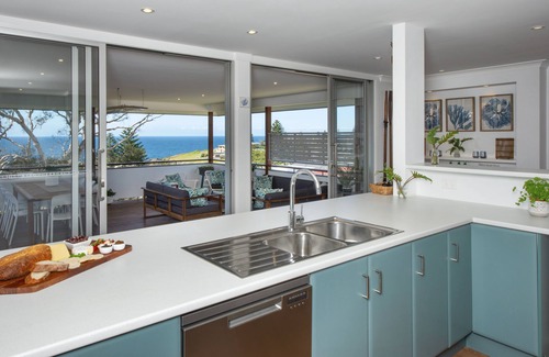Kiama House | Seascape Kiama: Ocean Views, Family Fun & Pet-Friendly Perfection!