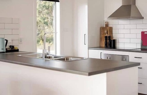 Alonnah House | Seascape on Bruny Island